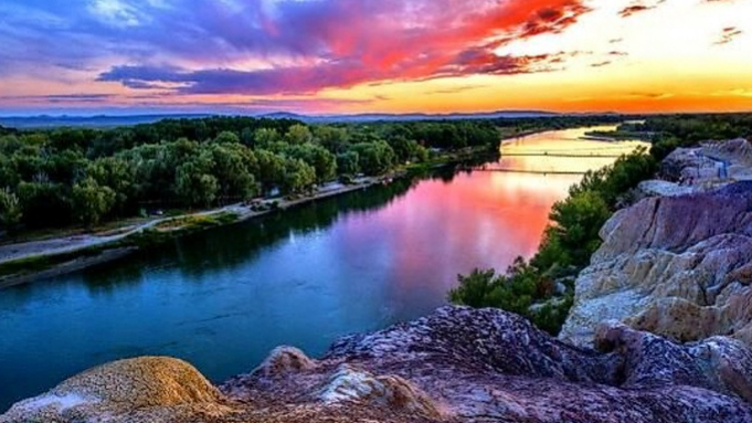 Уалиолла Сәдуақас ұлының әні " Ертіс пен Қыран "