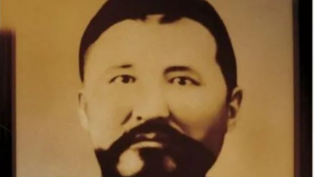 Алтай асқан Әбдікерім болыс